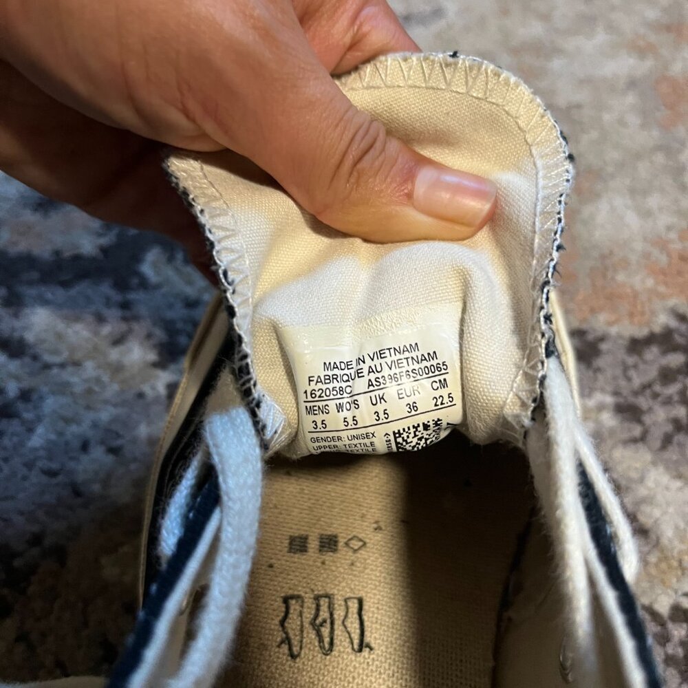 Converse Chuck Taylors - image 3